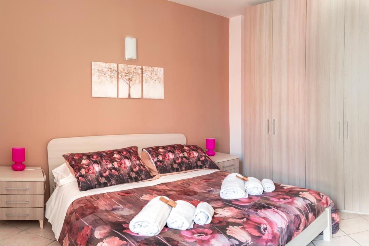 A 2 Passi Da Alba With 6 Beds Daire Rodello Dış mekan fotoğraf